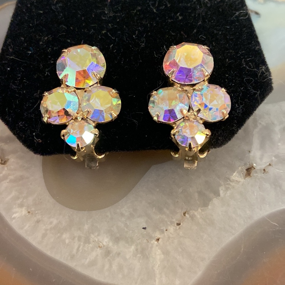 Sold in Bundle Vintage AB clip on earrings EUC 1” - Picture 12 of 12